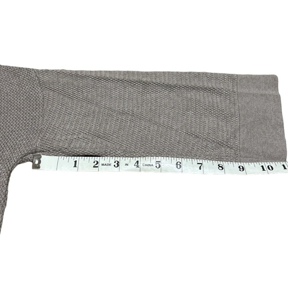 Aritzia Wilfred Copernic Cardigan Gray, Size Small.  cowl neck, front pockets - Picture 4 of 5